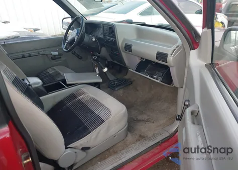 1992 Ford Explorer z USA, uszkodzony, nr VIN 1FMCU24X7NUA02859